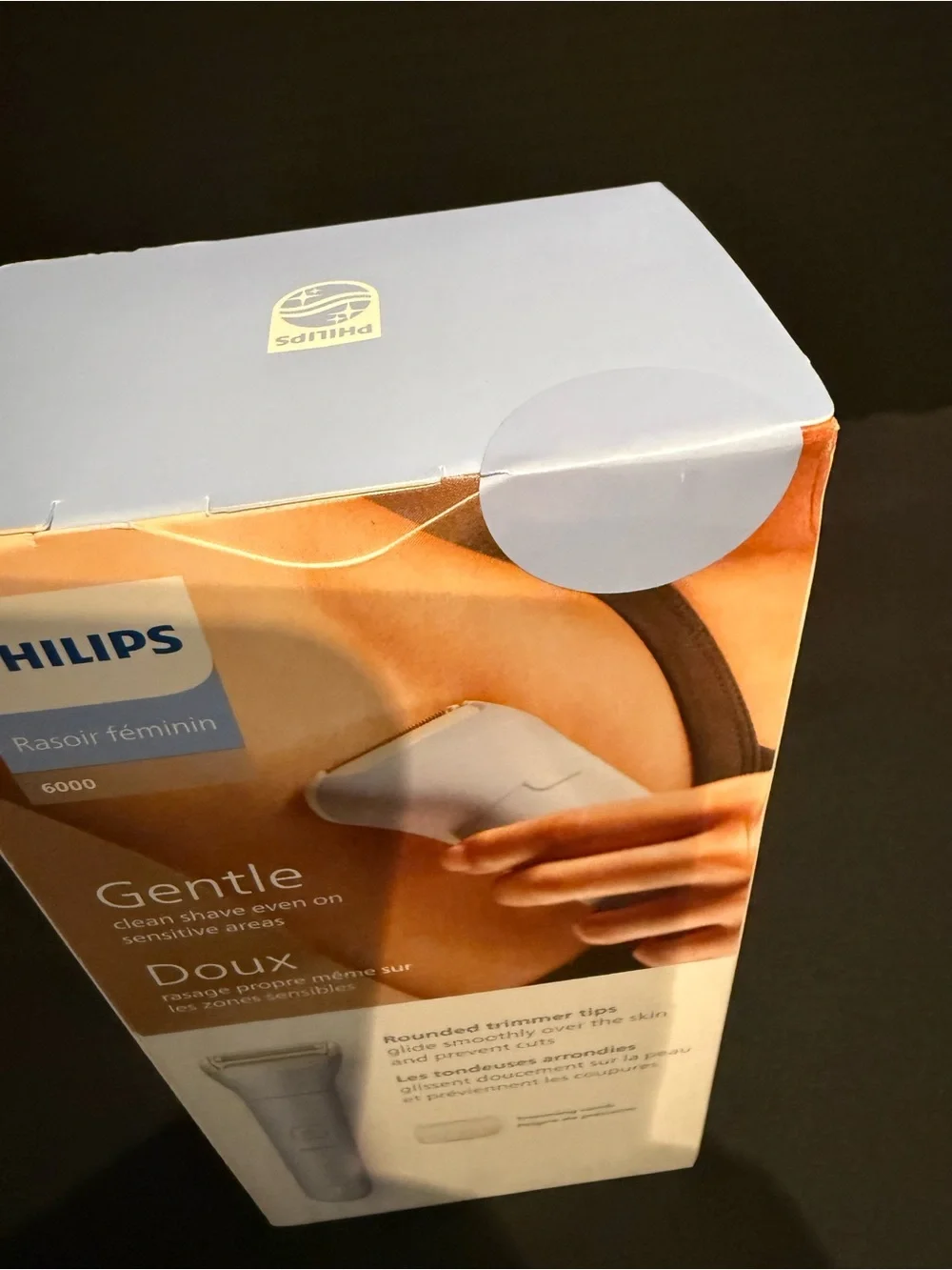Philips Lady Shaver 6000 - Light Purple and White